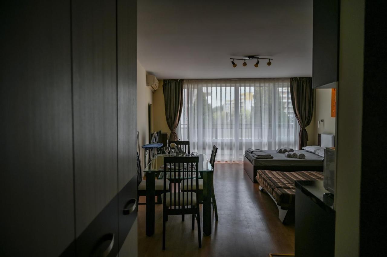 Panorama Fort Beach, Фамилно Студио Deluxe Sveti Vlas Exterior foto
