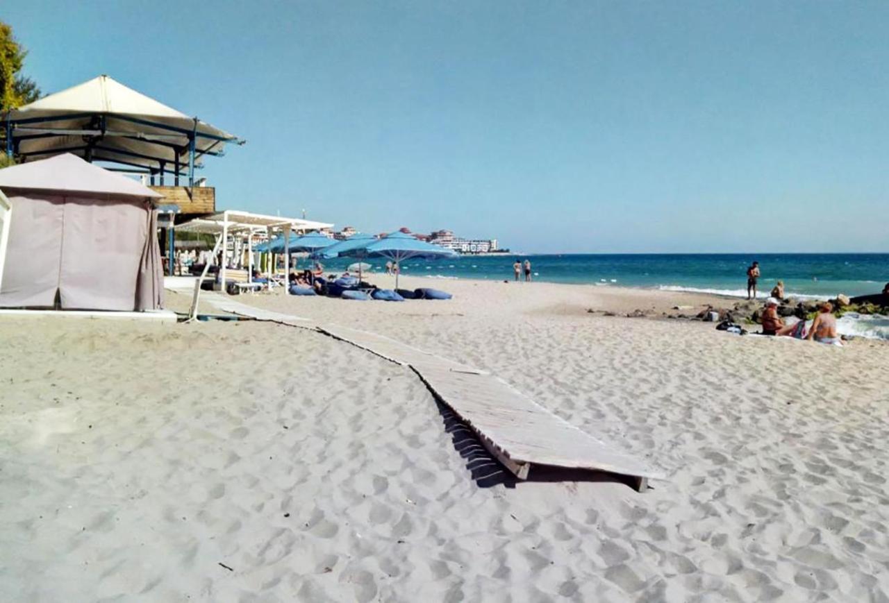 Panorama Fort Beach, Фамилно Студио Deluxe Sveti Vlas Exterior foto